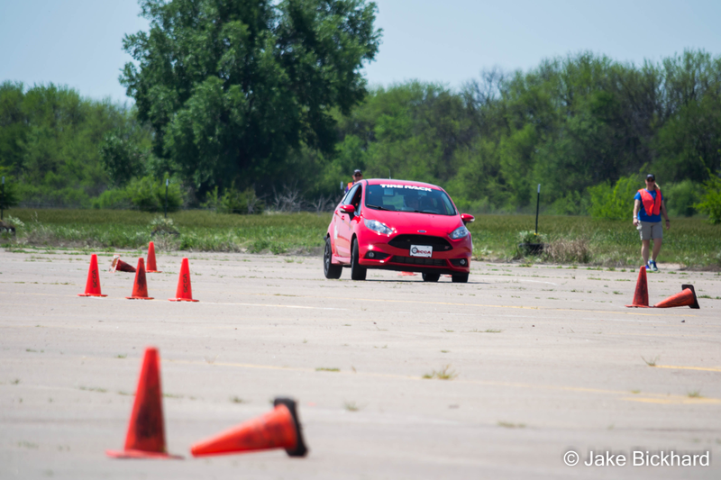 Illustration for article titled Huge Juicy Autocross Photodump